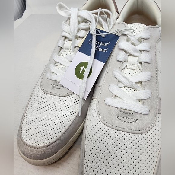 New Universal Thread White Low Tops HaL Blush Memory Foam Lace Ups Size 11 - Picture 3 of 8